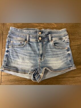 American Eagle Outfitters Light Blue Denim Jean Shorts